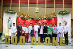 holychildhood2017_002_resize.jpg