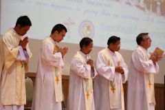 holychildhood2017_008_resize.jpg