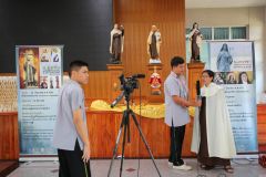 holychildhood2017_063_resize.jpg