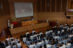 Catholic teacher 2016 113.JPG