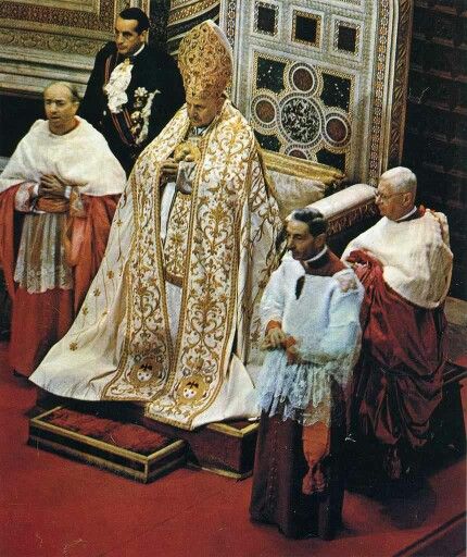 Pope 2